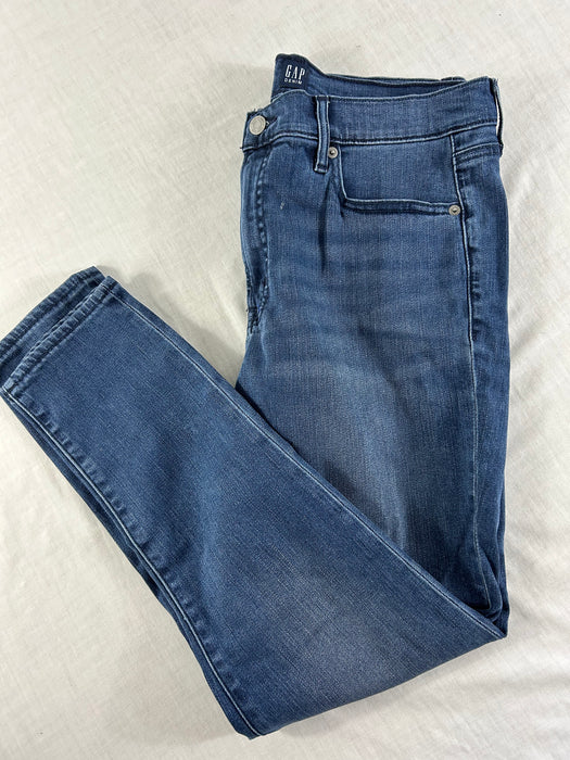 Womens Gap Jeans Size 14/32
