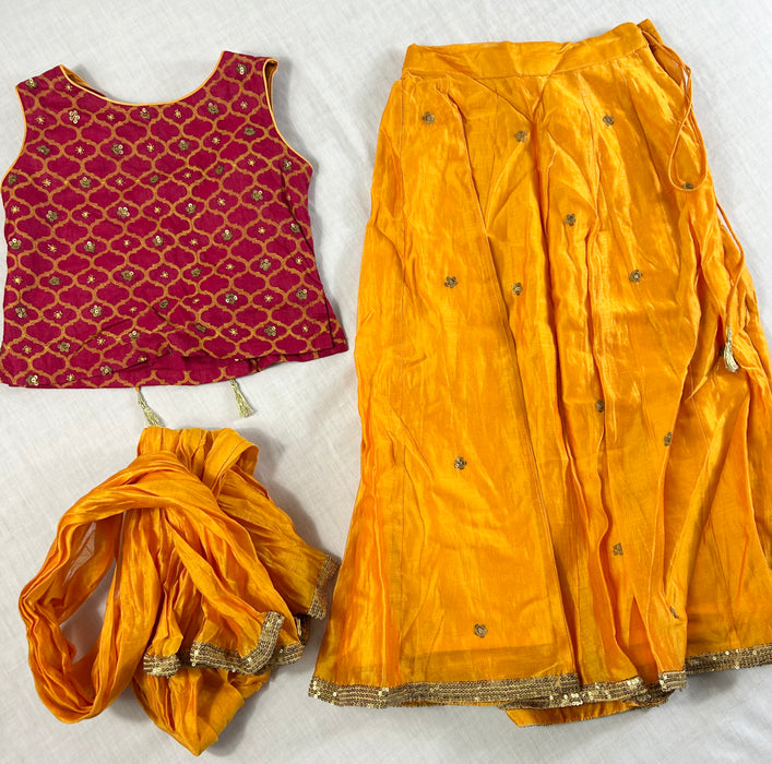 Girls Indian Outfit Size 4-6