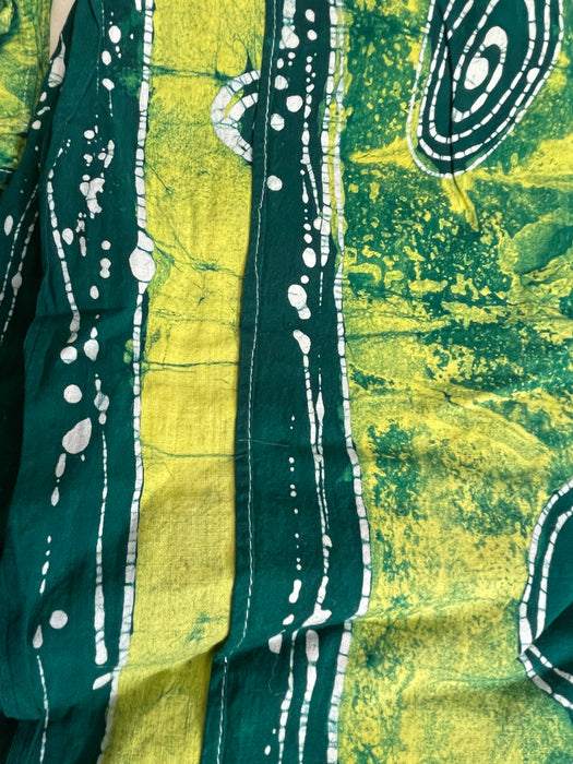 108" x 56" Tablecloth & 8 Napkins - Tie Dye
