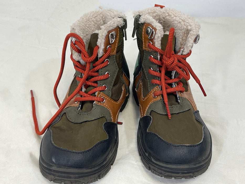 Fur-Lined Boy's Winter Boots, Size 2NY
