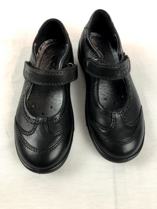 Girls Ecco Mary Jane Shoes Size 9.5