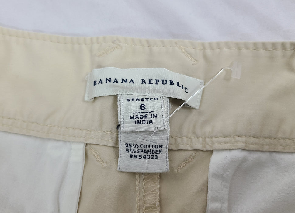 Banana Republic cream stretch pants Size 6