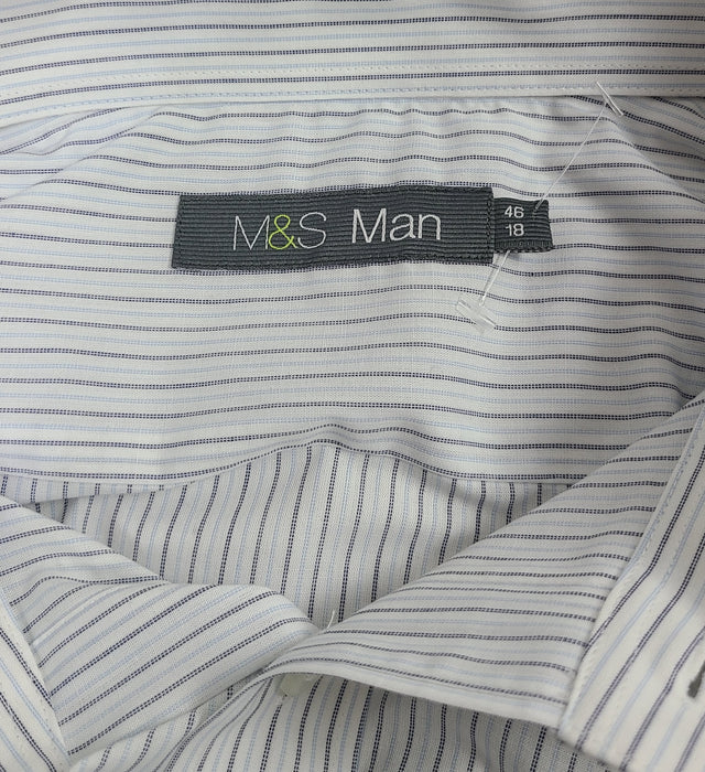 M&S Man white striped collared button down 46/18