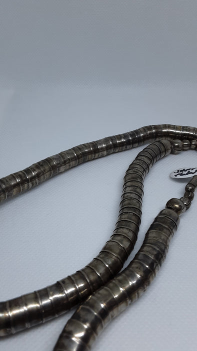 Silver-plated Serpentine Necklace and Bracelet set