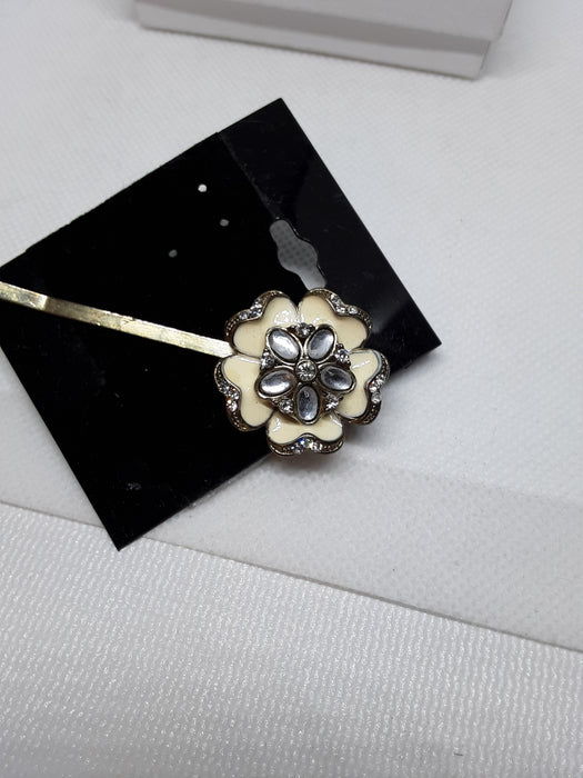Vintage silvertone enamel painted flower hair pin