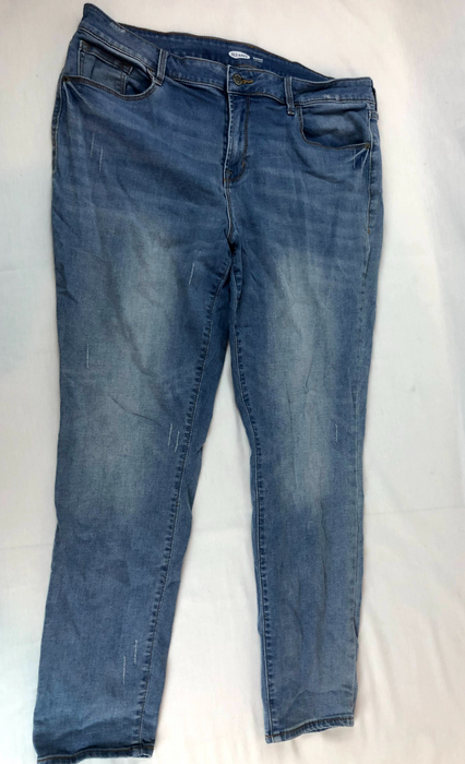 Womens Old Navy Jeans Size 16 — Family Tree Resale 1