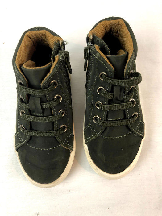 Cat & Jack Shoes Size 6