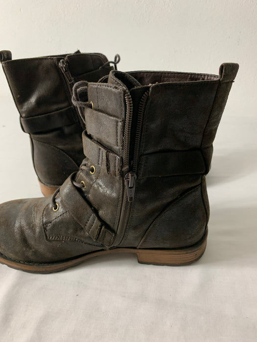 Leather Like Boots Size 7