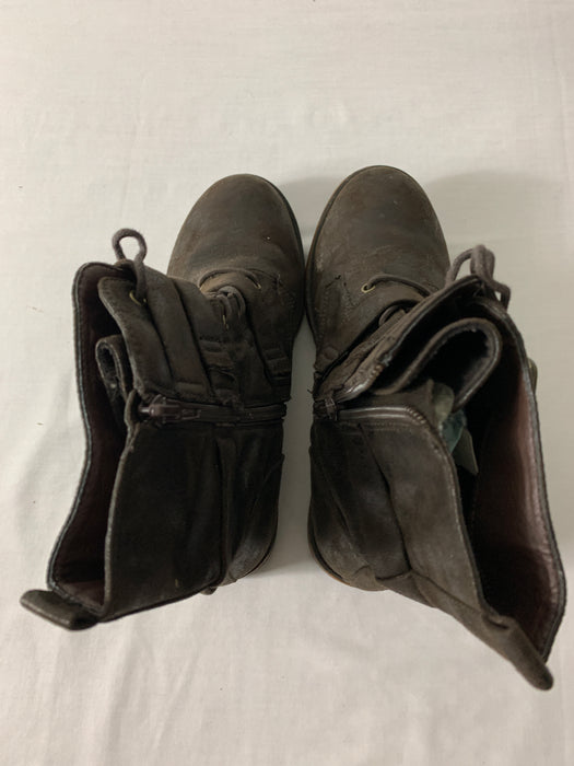 Leather Like Boots Size 7
