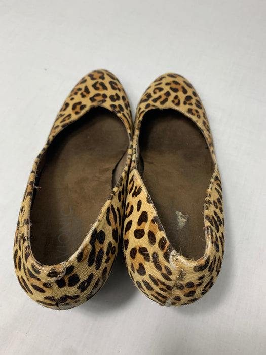 Vionic Cheetah Print Heels Size 9