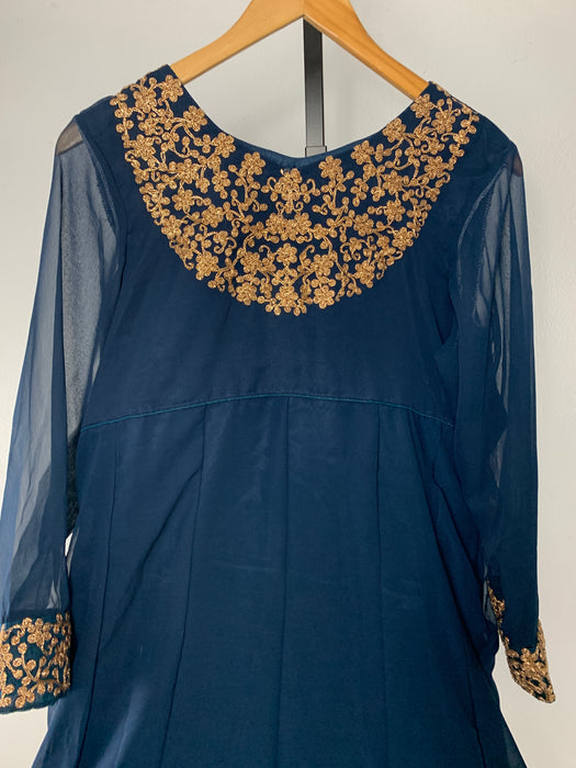 Womens Indian Dress Size Large (42" bust)