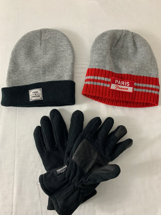 Paris France Male winter hats and Thinsulate winter gloves