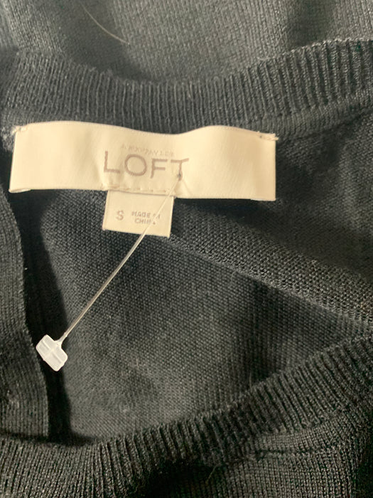 Loft Button Up Back Shirt Size Small