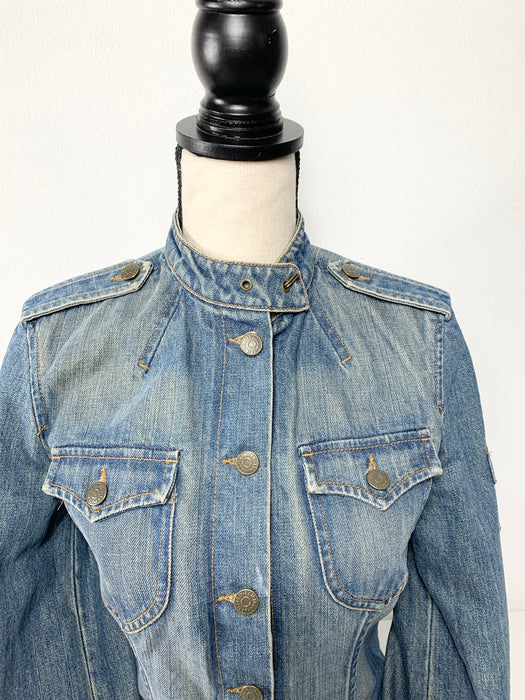 The limited Womans Jean Jacket size small