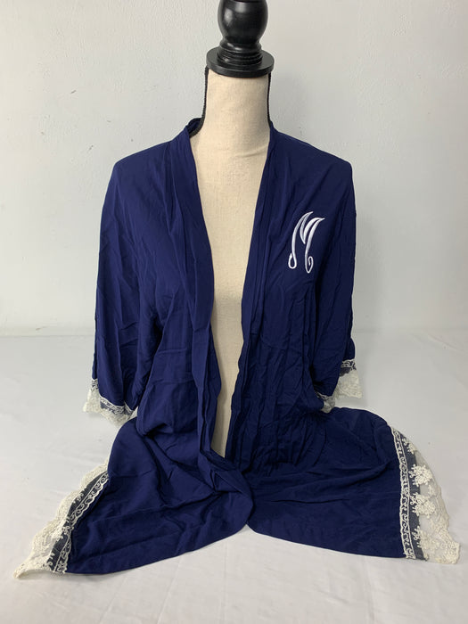 Light weight robe with "M" initial size OS