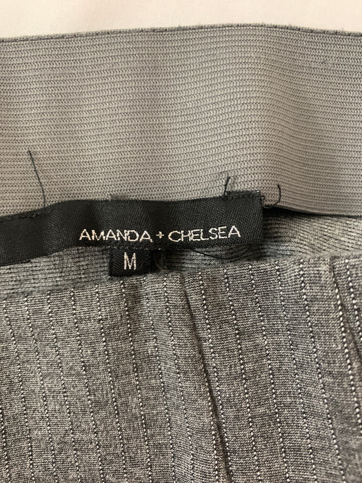 Amanda Chelsea Skirt Size Medium