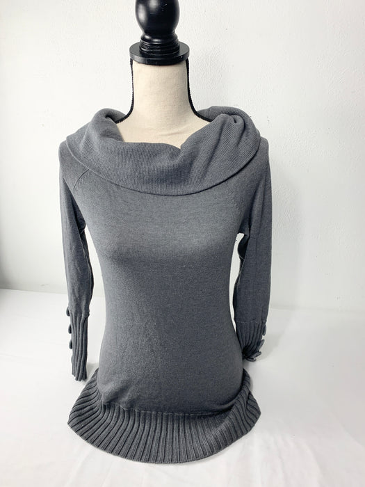 The Limited Womans Sweater Size XS