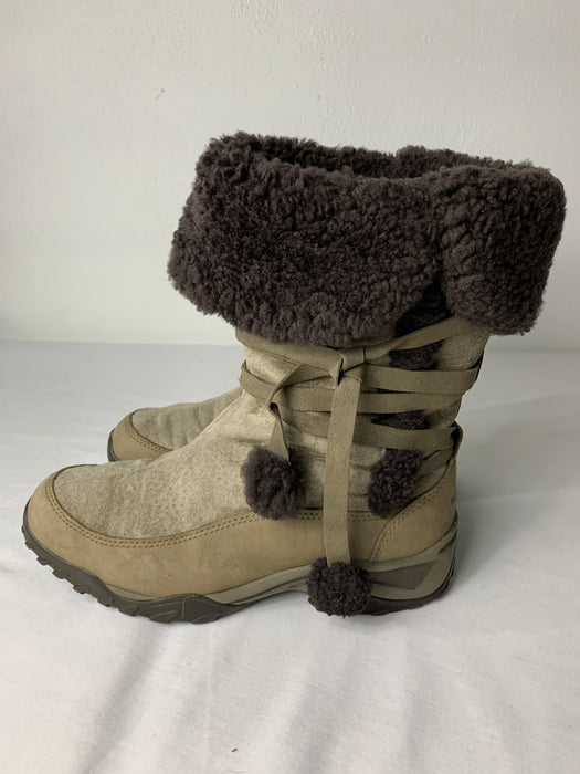 The North Face Womens Winter Boots Size 7.5