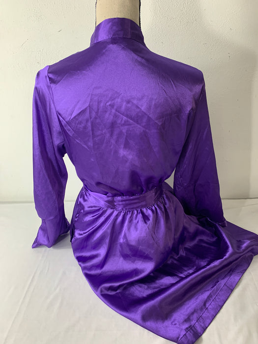Morgan Taylor Purple Robe Size S/M