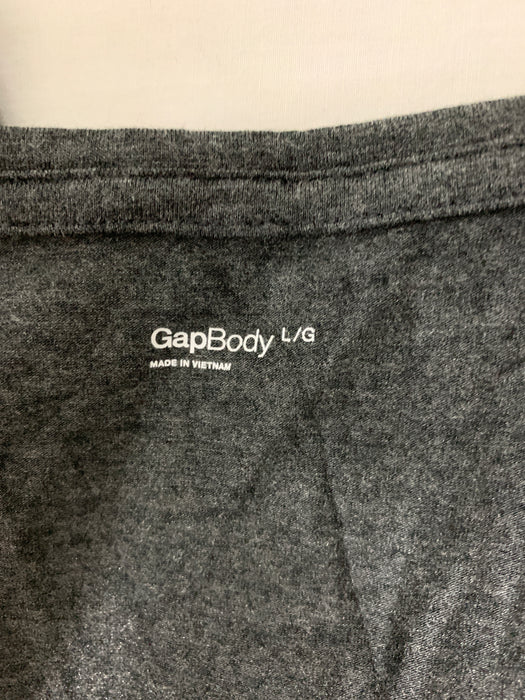 Gap Body Maturity Shirt Size Large