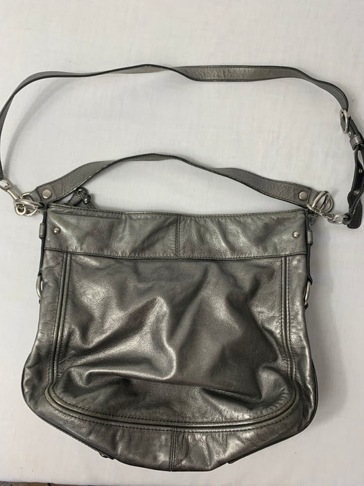 Leather handbag Coach Silver in Leather - 25560582