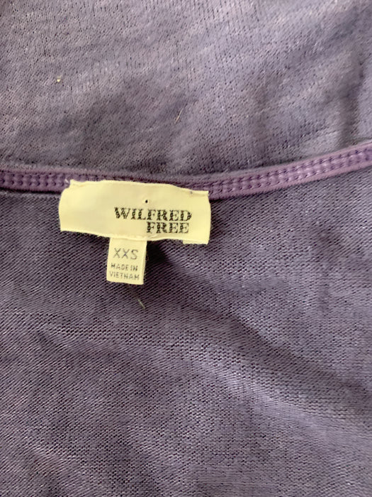 Wilfred Tree Shirt Size XXS (Fits like small)