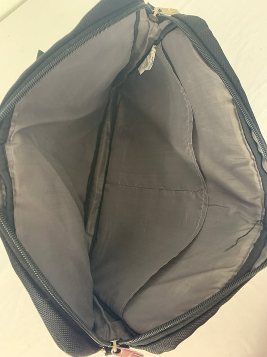 Sansonite Bag Size 16"x12.5"
