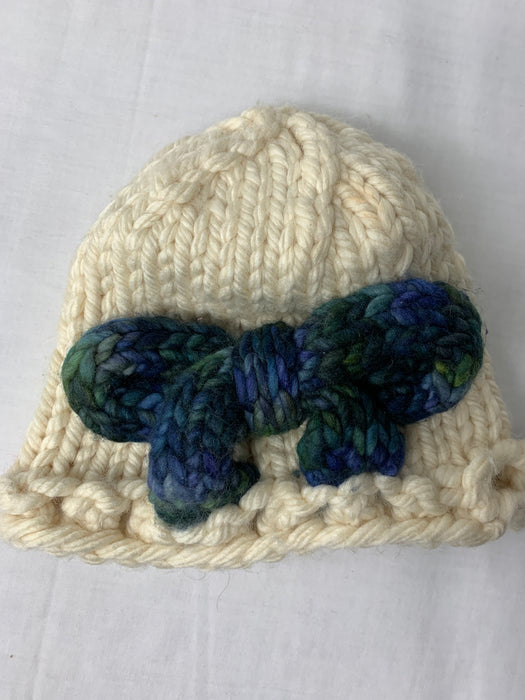 Handmade Womens Winter Hat and Gloves