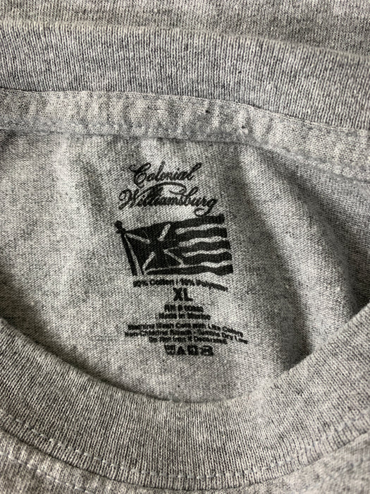 Colonial Williamsburg Shirt Size XL