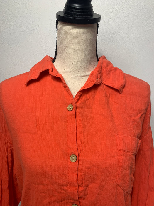 Studio Works Button Down Shirt Size Large