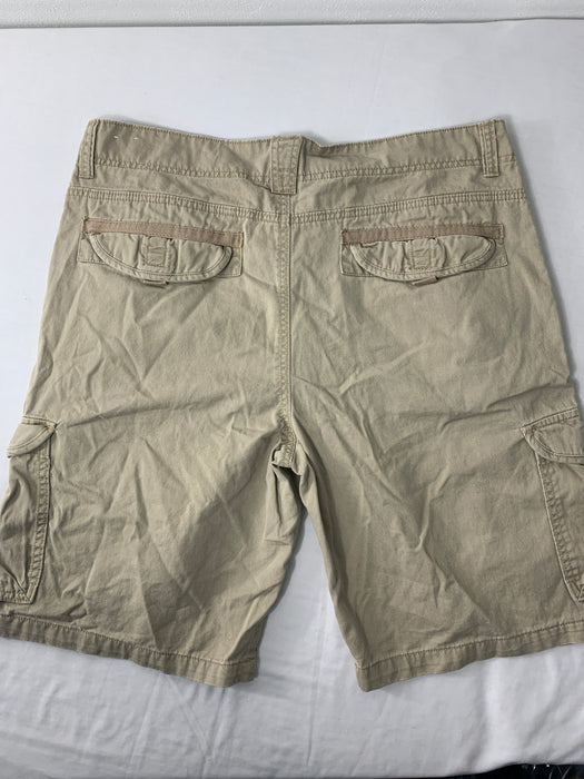 Quality Made Sportwear Mens Shorts Size 38
