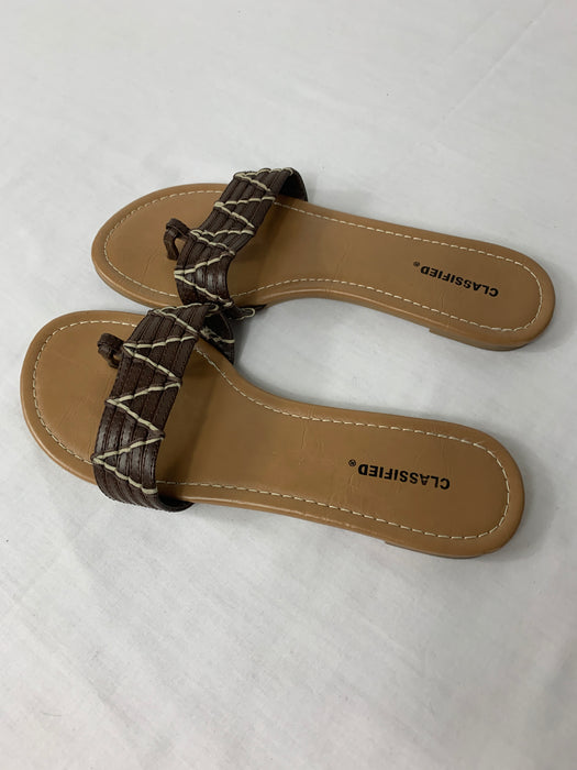 Classified Sandals Size 7