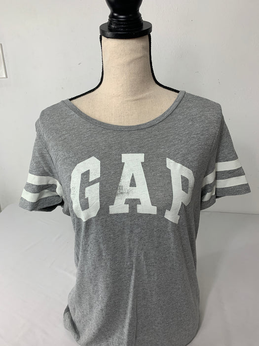 Gap Shirt Size Medium
