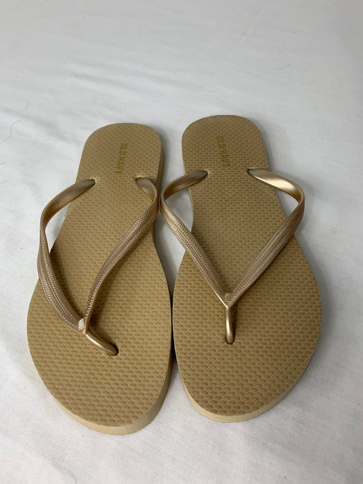 Old Navy Plastic like Sandals Size 7