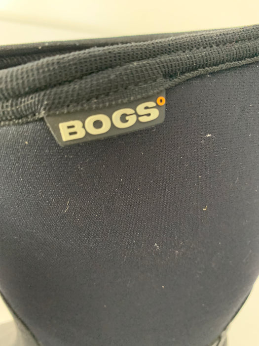 BOGS Boots Size 8