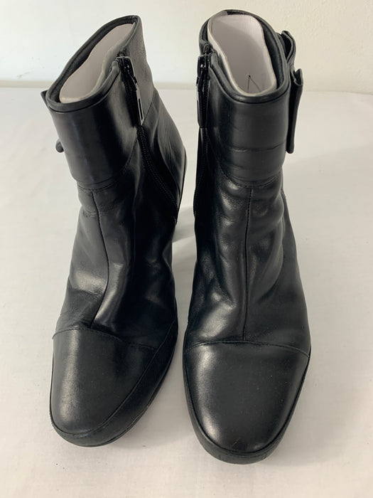 Clarks Boots Size 9