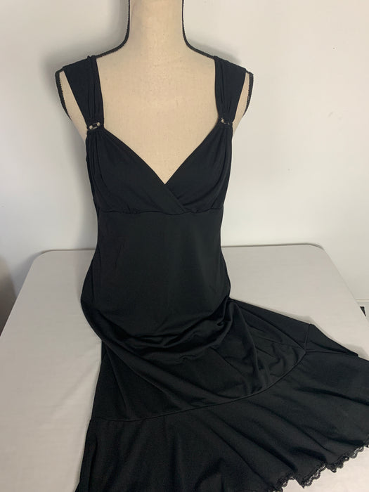 Black Dress Size 12 (Large)