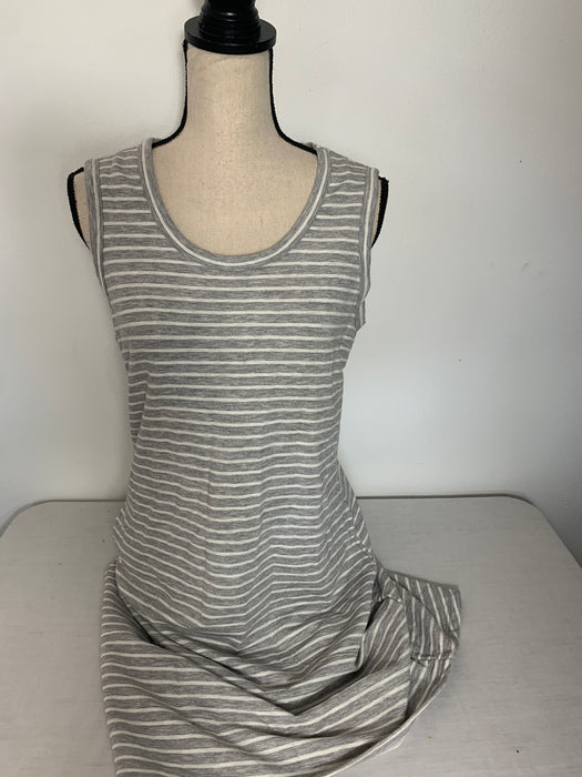 32 Degrees Cool Dress Size Small