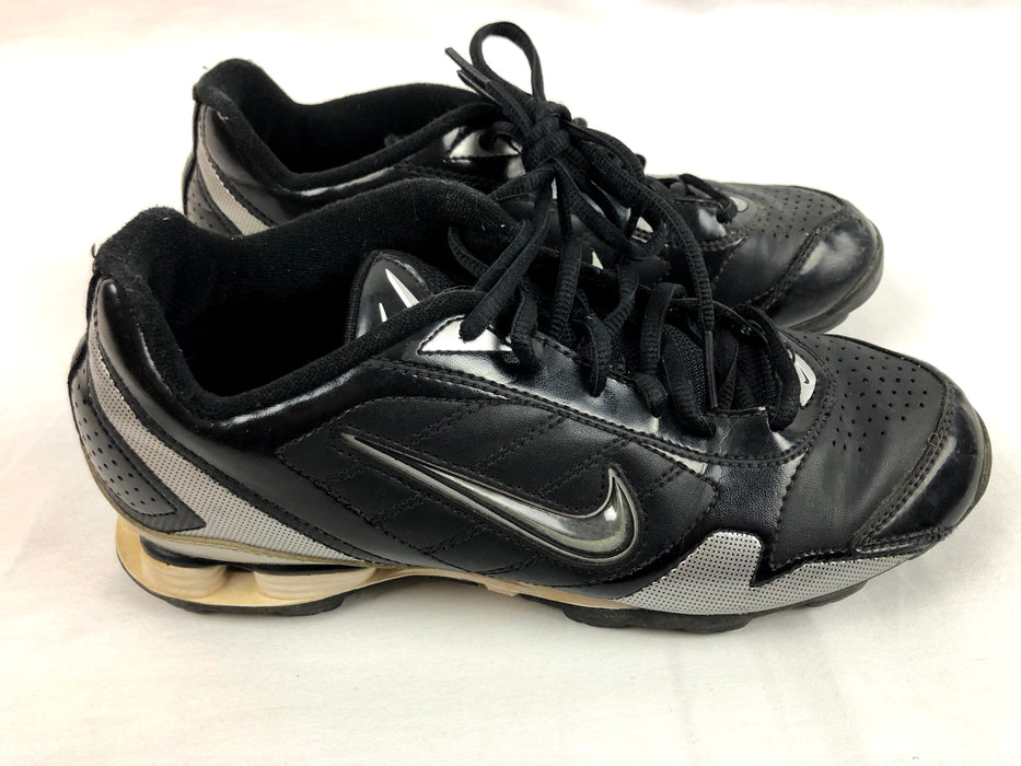 Nike Black Baseball Cleats Size 6Y