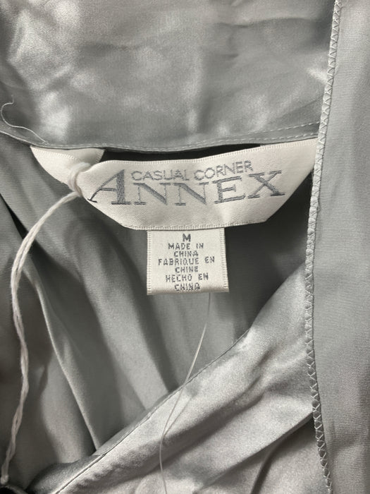 NWT Annex Silk Shirt Size Medium