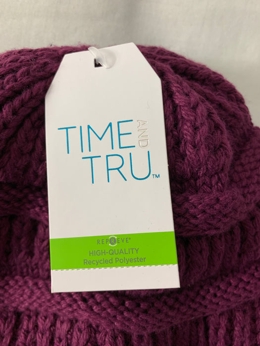 Time Tru New With Tags Hat, Gloves and Scarf