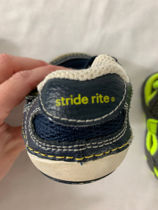 Stride Rite/Champion Shoe Size 4.5