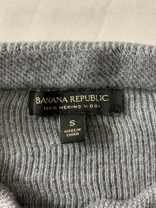 Banana Republic Size Small