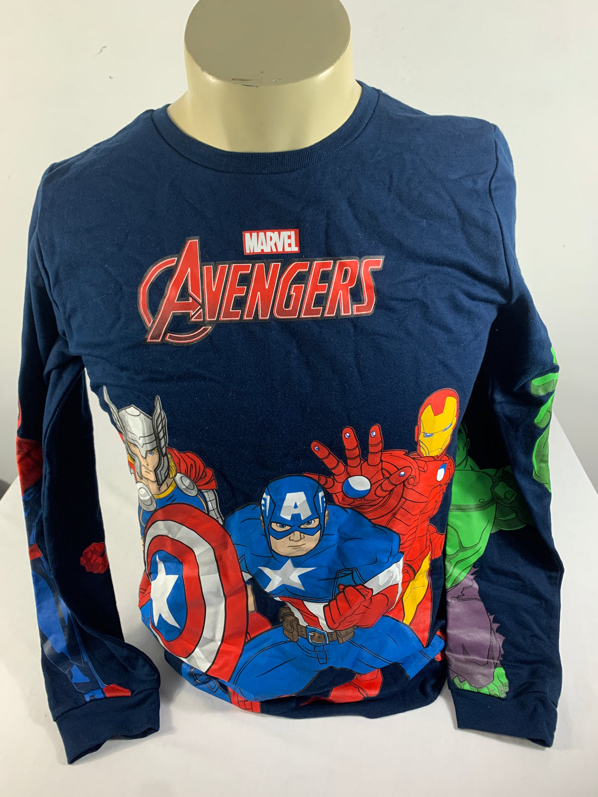 NWT Marvel The Avengers Shirt Size Youth 13/14 — Family Tree Resale 1