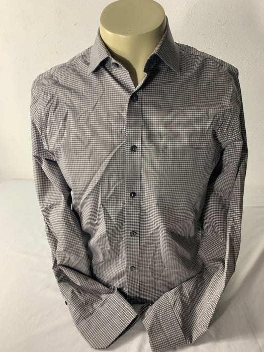 Mens Fitted Shirt Size Medium