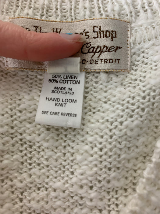 The Woman's Shop Capper & Capper Sweater Size Large