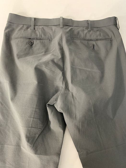 Uni Qlo Pants Size 32x34