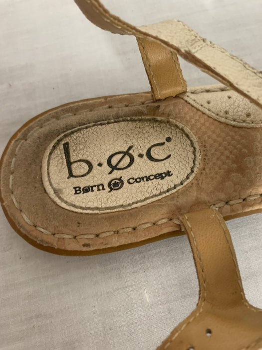 B.O.C. (born concept) Sandals Size 6