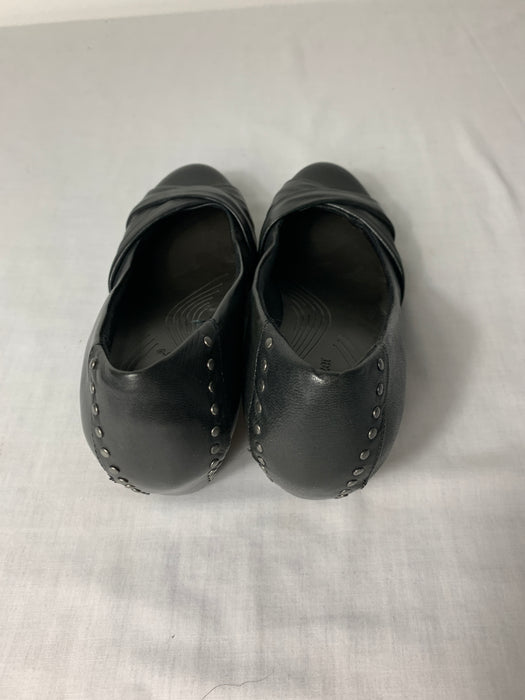 Naturalizer Shoes Size 6