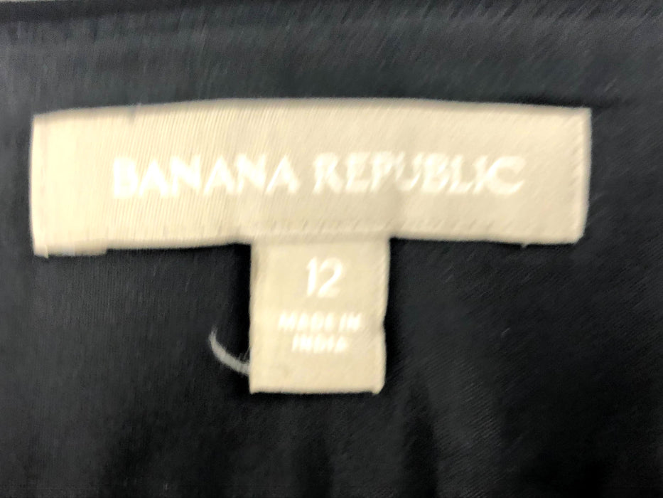 Banana Republic Black Skirt Size 12